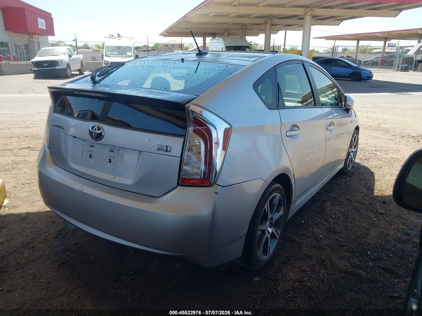 2013 Toyota Prius VIN JTDKN3DU0D1672522 IAAI salvage auction — NORMAL WEAR, Clear (Arizona), sold $625 on 2026-07-28 (photo 4)