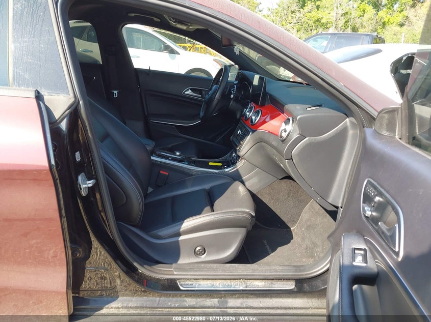 2017 Mercedes-benz Cla-klasse VIN WDDSJ4GB3HN407612 IAAI salvage auction — WATER/FLOOD, Salvage (Illinois), sold $2,200 on 2026-08-19 (photo 5)
