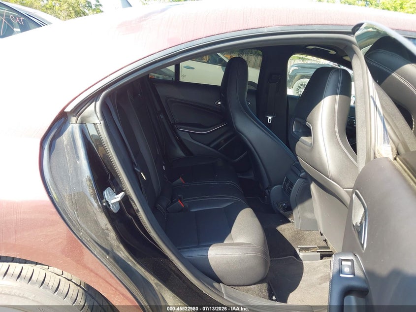2017 Mercedes-benz Cla-klasse VIN WDDSJ4GB3HN407612 IAAI salvage auction — WATER/FLOOD, Salvage (Illinois), sold $2,200 on 2026-08-19 (photo 8)
