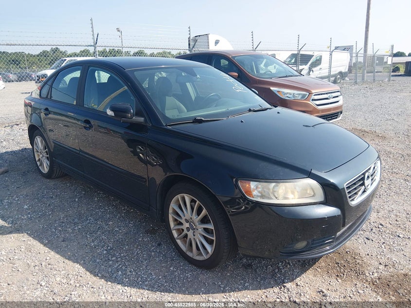 2011 Volvo S40 VIN YV1672MS2B2543087 IAAI salvage auction — NORMAL WEAR, Clear (Pennsylvania), sold $400 on 2026-07-22 (photo 1)