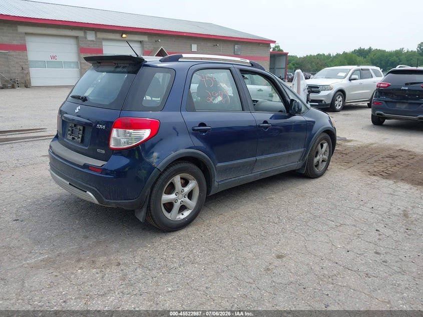 2008 Suzuki Sx4 VIN JS2YB417085101785 IAAI salvage auction — NORMAL WEAR, Original (Maine), sold $200 on 2026-07-13 (photo 4)