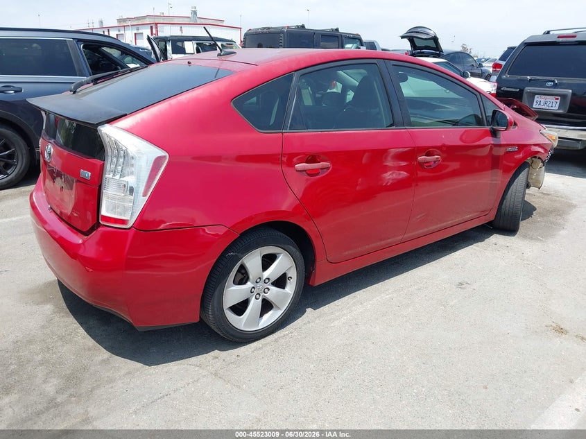 2010 Toyota Prius v VIN JTDKN3DU5A0019198 IAAI salvage auction — FRONT END, Salvage (California), sold $475 on 2026-07-16 (photo 4)