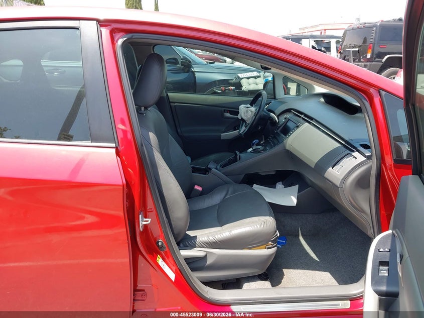 2010 Toyota Prius v VIN JTDKN3DU5A0019198 IAAI salvage auction — FRONT END, Salvage (California), sold $475 on 2026-07-16 (photo 5)