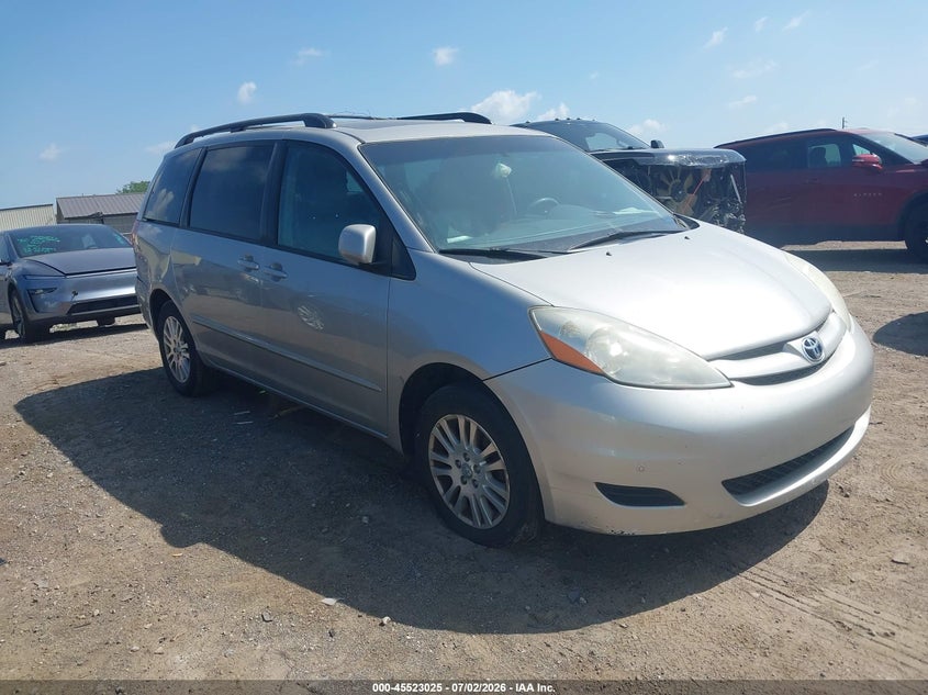 2009 Toyota Sienna VIN 5TDBK22C39S027743 IAAI salvage auction — NORMAL WEAR, Clear (Michigan), sold $875 on 2026-07-09 (photo 1)