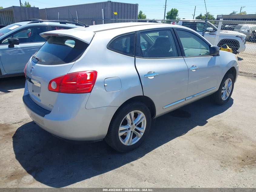 2011 Nissan Rogue VIN JN8AS5MV5BW682010 IAAI salvage auction — SIDE, Salvage (California), sold $425 on 2026-07-22 (photo 4)