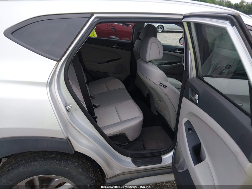 2018 Hyundai Tucson VIN KM8J3CA48JU750850 IAAI salvage auction — NORMAL WEAR, Clear (New Jersey), sold $3,500 on 2026-07-14 (photo 8)