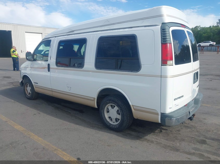 1999 Chevrolet Express 2500 VIN 1GBFG15R4X1030520 IAAI salvage auction — NORMAL WEAR, Clear (Utah), sold $250 on 2026-07-09 (photo 3)
