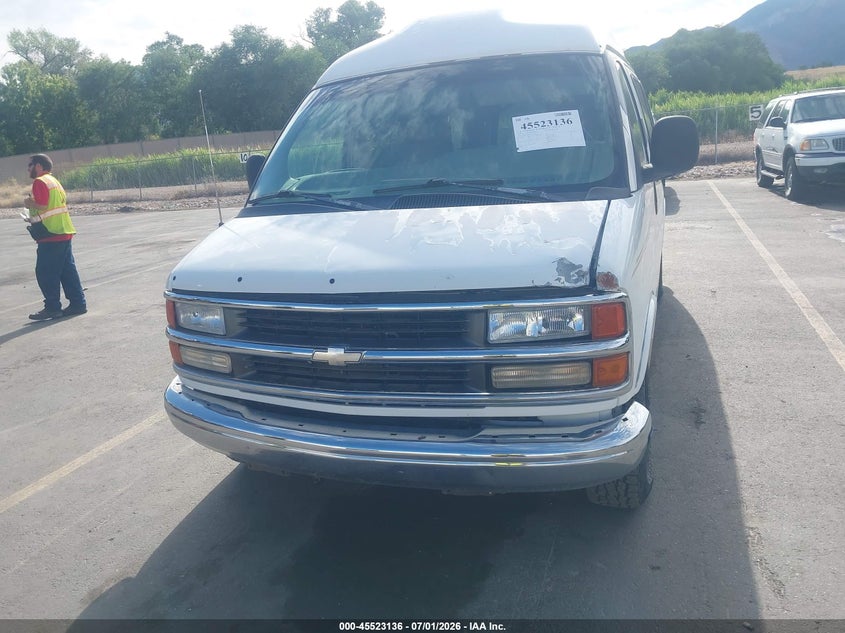 1999 Chevrolet Express 2500 VIN 1GBFG15R4X1030520 IAAI salvage auction — NORMAL WEAR, Clear (Utah), sold $250 on 2026-07-09 (photo 6)