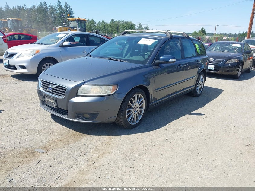 2009 Volvo V50 VIN YV1MW382492485777 IAAI salvage auction — NORMAL WEAR, Clear (Washington), sold $250 on 2026-07-29 (photo 2)