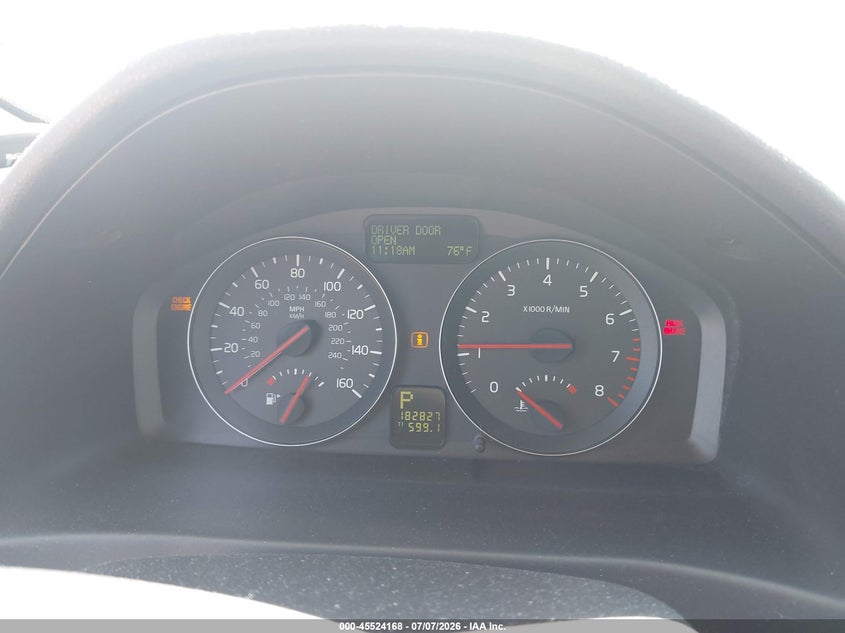 2009 Volvo V50 VIN YV1MW382492485777 IAAI salvage auction — NORMAL WEAR, Clear (Washington), sold $250 on 2026-07-29 (photo 7)