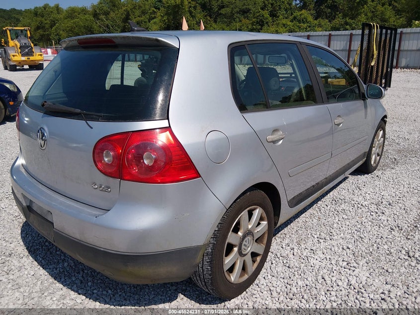 2006 Volkswagen Rabbit VIN WVWDR71K86W200811 IAAI salvage auction — NORMAL WEAR, Clear (Alabama), sold $200 on 2026-08-06 (photo 4)