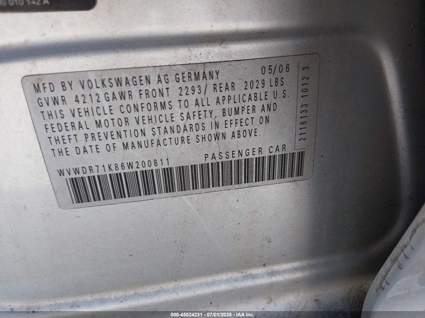 2006 Volkswagen Rabbit VIN WVWDR71K86W200811 IAAI salvage auction — NORMAL WEAR, Clear (Alabama), sold $200 on 2026-08-06 (photo 9)