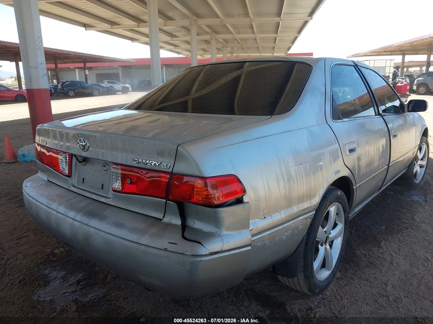 2000 Toyota Camry VIN JT2BG22K4Y0471605 IAAI salvage auction — NORMAL WEAR, Clear (Arizona), sold $325 on 2026-07-28 (photo 6)