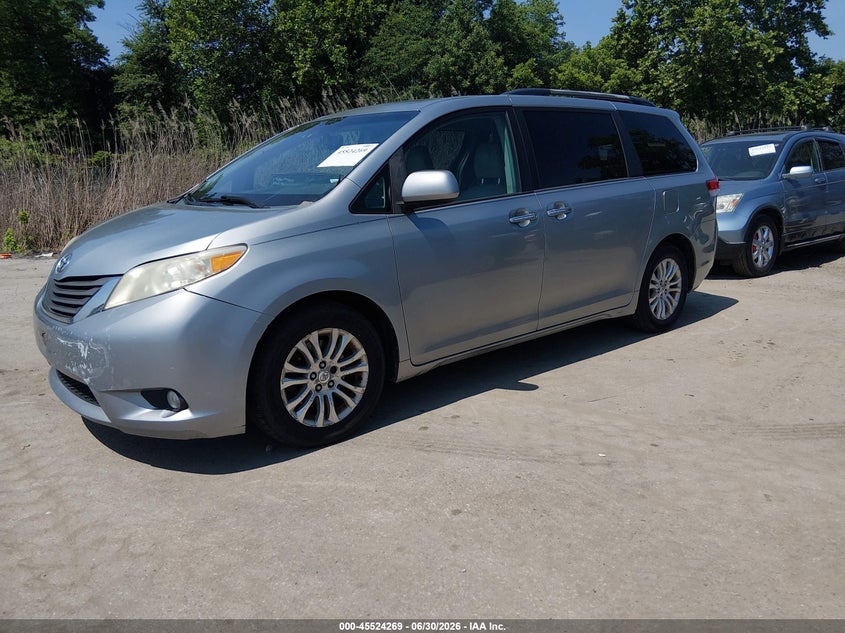 2011 Toyota Sienna VIN 5TDYK3DC4BS055358 IAAI salvage auction — FRONT & REAR, Clear (Maryland), sold $1,950 on 2026-07-23 (photo 2)
