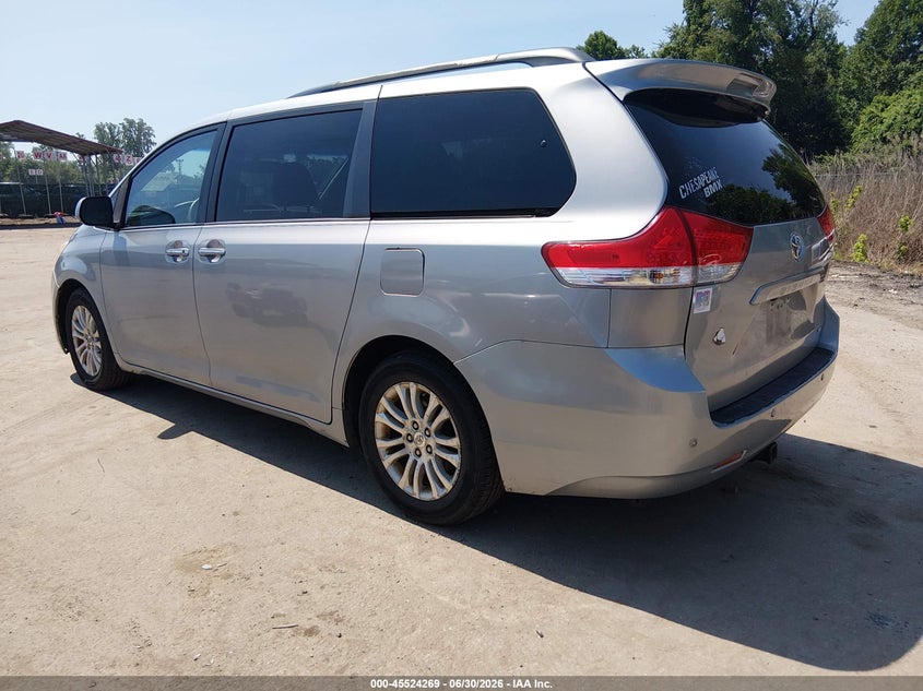 2011 Toyota Sienna VIN 5TDYK3DC4BS055358 IAAI salvage auction — FRONT & REAR, Clear (Maryland), sold $1,950 on 2026-07-23 (photo 3)