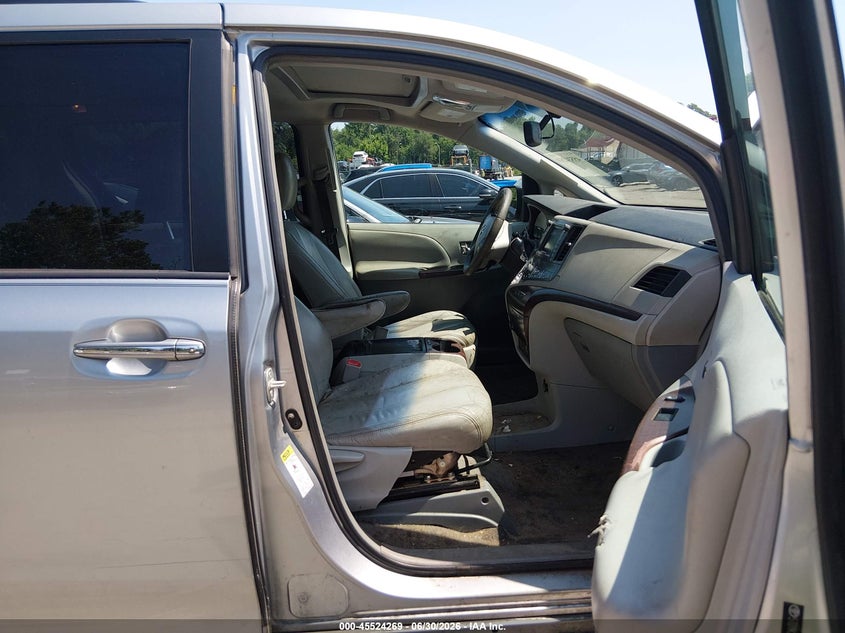2011 Toyota Sienna VIN 5TDYK3DC4BS055358 IAAI salvage auction — FRONT & REAR, Clear (Maryland), sold $1,950 on 2026-07-23 (photo 5)
