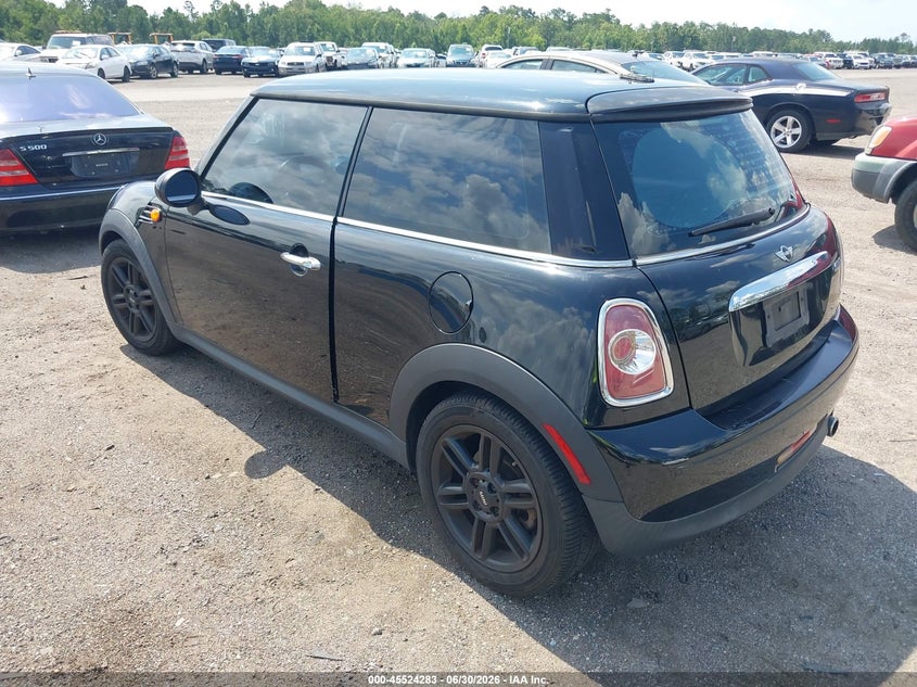 2013 Mini Hard top VIN WMWSU3C50DT372462 IAAI salvage auction — NORMAL WEAR, Clear (Florida), sold $25 on 2026-07-28 (photo 3)