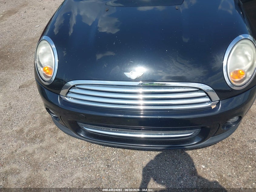 2013 Mini Hard top VIN WMWSU3C50DT372462 IAAI salvage auction — NORMAL WEAR, Clear (Florida), sold $25 on 2026-07-28 (photo 6)