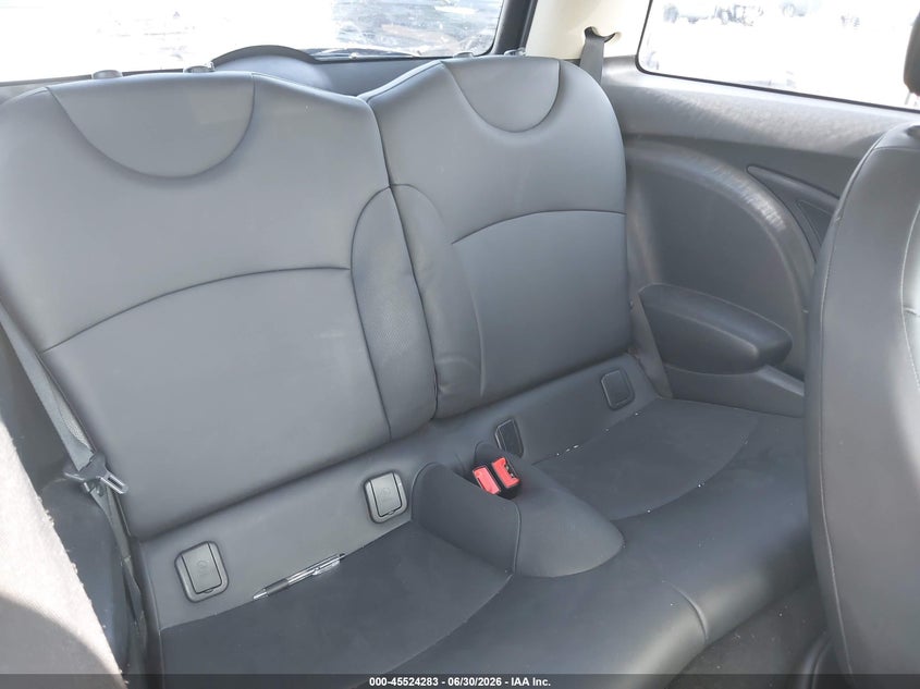 2013 Mini Hard top VIN WMWSU3C50DT372462 IAAI salvage auction — NORMAL WEAR, Clear (Florida), sold $25 on 2026-07-28 (photo 8)