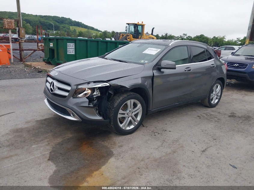 2015 Mercedes-benz Gla-klasse VIN WDCTG4GBXFJ179488 IAAI salvage auction — LEFT FRONT, Salvage Title, sold $2,050 on 2026-07-22 (photo 2)