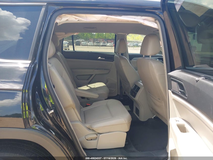 2018 Volkswagen Atlas VIN 1V2KR2CA6JC518482 IAAI salvage auction — REAR END, Salvage (Tennessee), sold $3,550 on 2026-07-26 (photo 8)