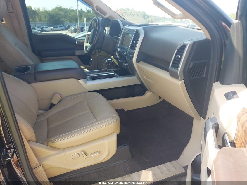 2018 Ford F-150 VIN 1FTEW1E56JFC52543 IAAI salvage auction — RIGHT FRONT, Rebuildable (Florida), sold $9,100 on 2026-07-30 (photo 5)