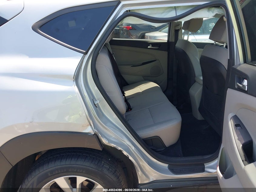 2019 Hyundai Tucson VIN KM8J2CA41KU007533 IAAI salvage auction — FRONT & REAR, Salvage - Greater Than 75% (Maryland), sold $1,050 on 2026-07-30 (photo 8)