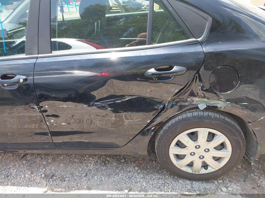 2022 Kia Rio VIN 3KPA24AD8NE433720 IAAI salvage auction — SIDE, Salvage (Pennsylvania), sold $2,150 on 2026-07-18 (photo 6)
