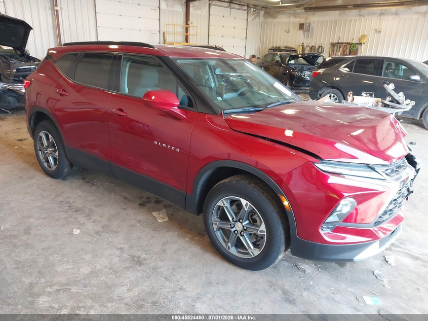 2024 Chevrolet Blazer VIN 3GNKBHR41RS261237 — IAAI salvage auction photo