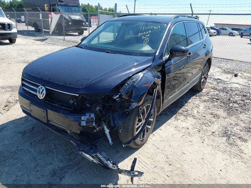 2020 Volkswagen Tiguan VIN 3VV2B7AX8LM053703 IAAI salvage auction — LEFT FRONT, Clear (Virginia), sold $4,025 on 2026-07-12 (photo 6)