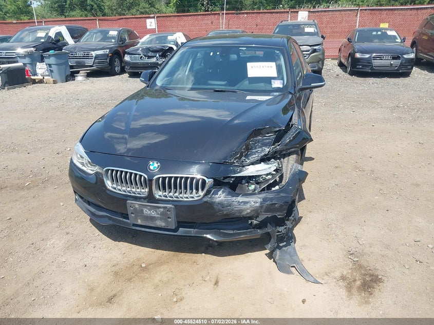2018 BMW 3er VIN WBA8E5G50JNU46945 IAAI salvage auction — FRONT END, Salvage (Idaho), sold $1,600 on 2026-07-29 (photo 6)