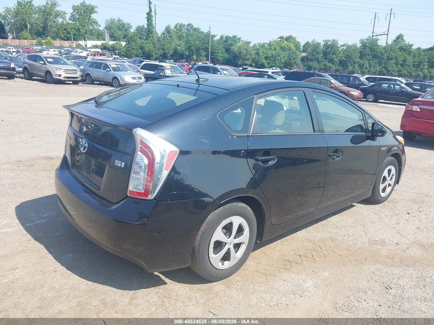 2014 Toyota Prius VIN JTDKN3DU4E1764413 IAAI salvage auction — NORMAL WEAR, Clear (Pennsylvania), sold $1,200 on 2026-07-17 (photo 4)