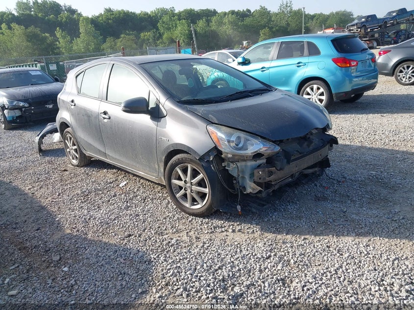 2015 Toyota Prius c VIN JTDKDTB30F1098374 IAAI salvage auction — FRONT END, Salvage (Ohio), sold $950 on 2026-07-29 (photo 1)