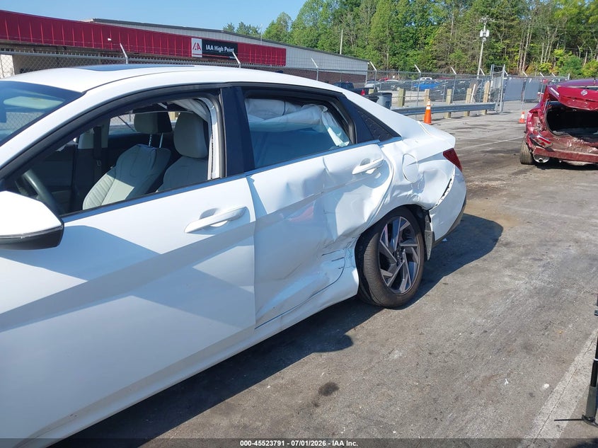 2025 Hyundai Elantra VIN KMHLP4DG8SU065256 IAAI salvage auction — SIDE, Salvage (North Carolina), sold $7,000 on 2026-08-02 (photo 6)