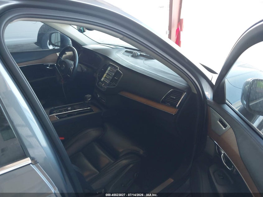2016 Volvo Xc90 VIN YV4A22PL7G1073166 IAAI salvage auction — NORMAL WEAR, Clear - Dealer Only (California), sold $6,650 on 2026-07-28 (photo 5)