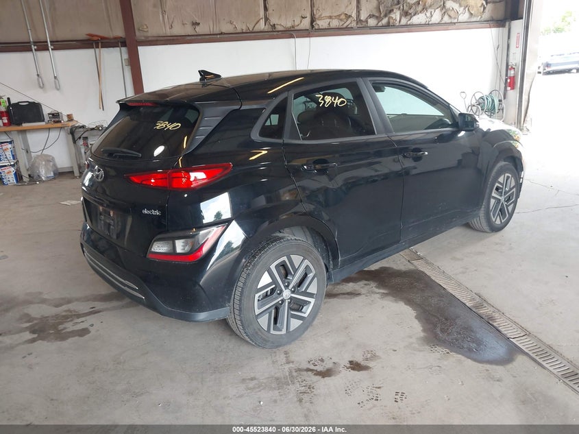 2023 Hyundai Kona VIN KM8K23AG7PU186585 IAAI salvage auction — NORMAL WEAR, Clear (Illinois), sold $6,700 on 2026-07-06 (photo 4)