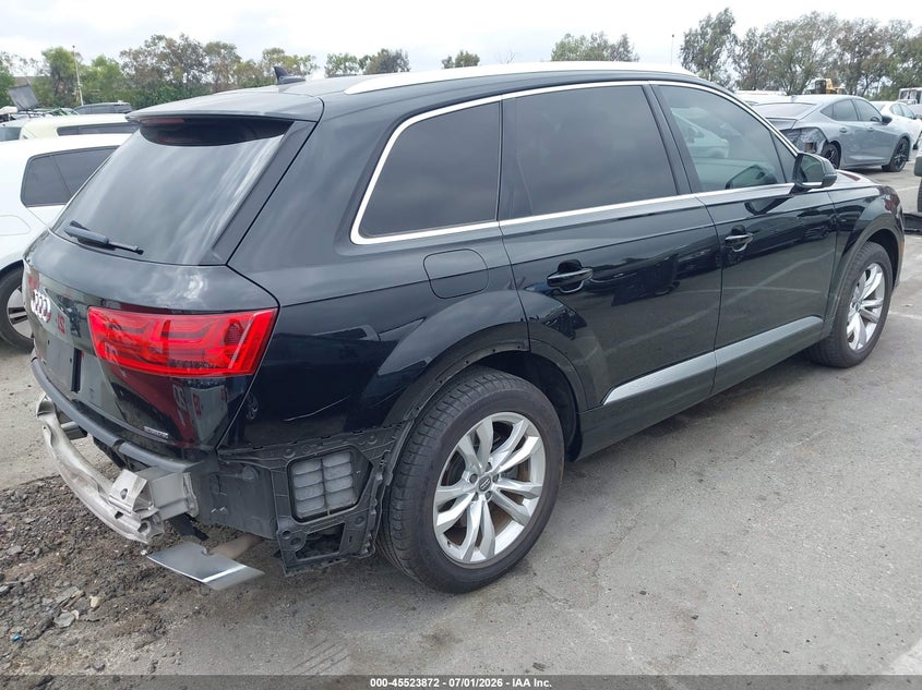 2017 Audi Q7 VIN WA1LHAF7XHD047289 IAAI salvage auction — REAR END, Salvage (California), sold $8,200 on 2026-07-16 (photo 4)
