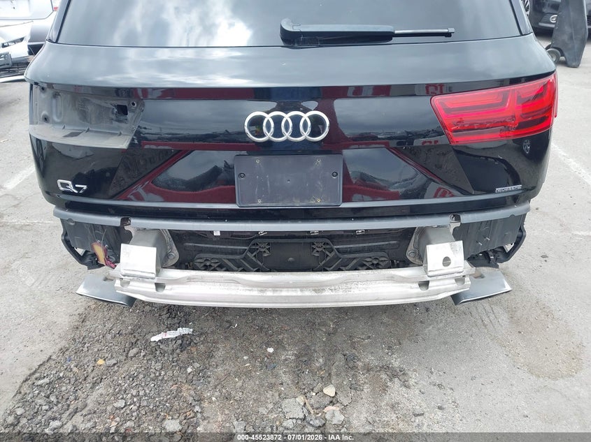 2017 Audi Q7 VIN WA1LHAF7XHD047289 IAAI salvage auction — REAR END, Salvage (California), sold $8,200 on 2026-07-16 (photo 6)