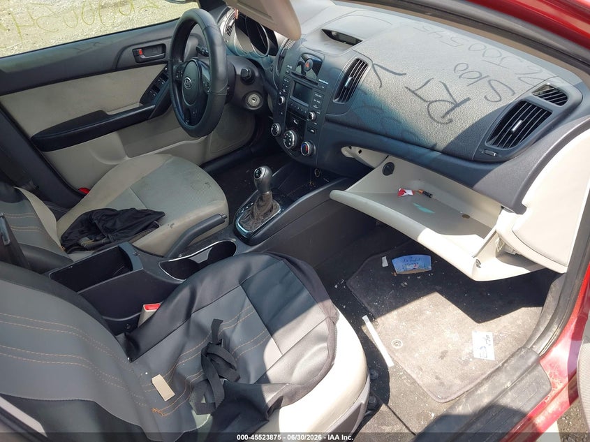 2012 Kia Forte VIN KNAFU4A20C5571434 IAAI salvage auction — FRONT & REAR, Salvage Title, sold $25 on 2026-07-28 (photo 5)