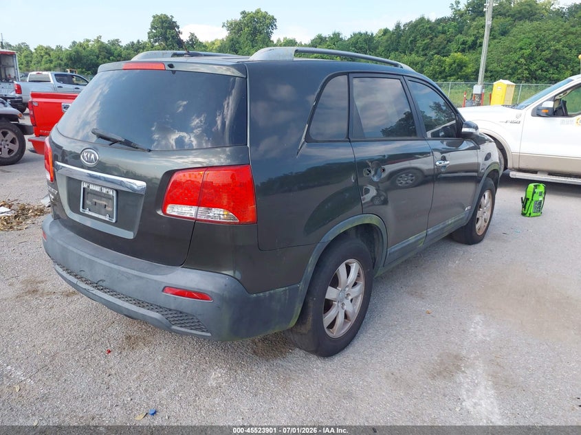 2012 Kia Sorento VIN 5XYKTDA26CG224640 IAAI salvage auction — NORMAL WEAR, Clear (Louisiana), sold $1,300 on 2026-07-14 (photo 4)