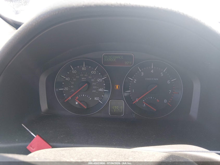 2008 Volvo C70 VIN YV1MC67288J053015 IAAI salvage auction — NORMAL WEAR, Clear (Mississippi), sold $500 on 2026-07-29 (photo 7)