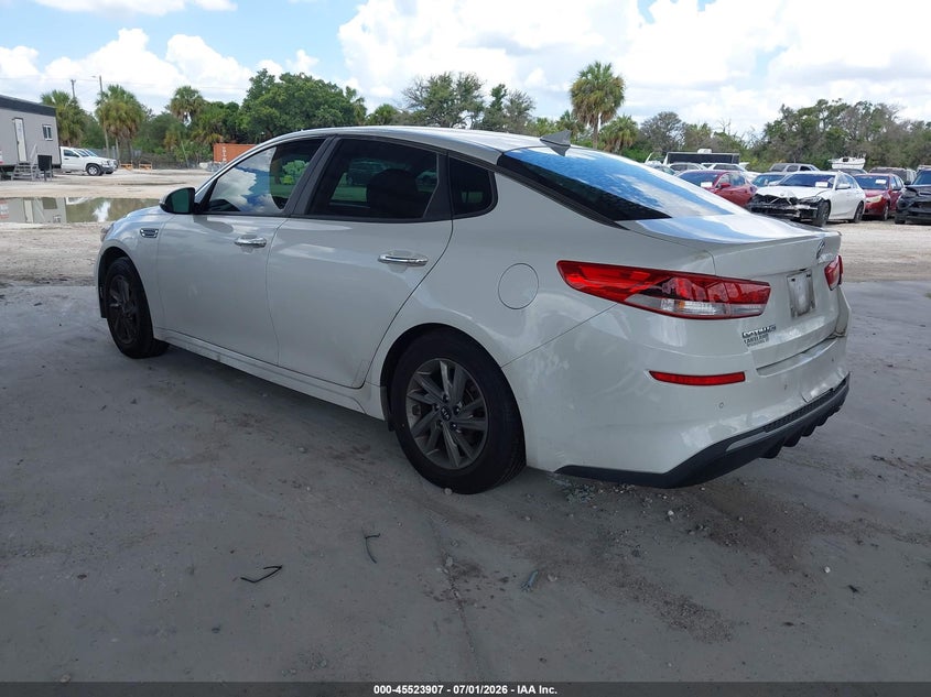 2019 Kia Optima VIN 5XXGT4L35KG348557 IAAI salvage auction — NORMAL WEAR, Clear (Florida), sold $850 on 2026-07-21 (photo 3)