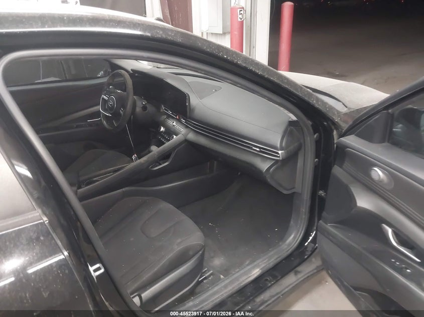 2023 Hyundai Elantra VIN KMHLS4AG3PU516555 IAAI salvage auction — LEFT SIDE, Salvage Title, sold $3,450 on 2026-08-03 (photo 5)