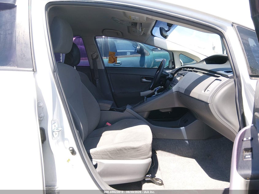 2011 Toyota Prius VIN JTDKN3DU4B0302287 IAAI salvage auction — NORMAL WEAR, Clear (Nevada), sold $2,050 on 2026-07-10 (photo 5)