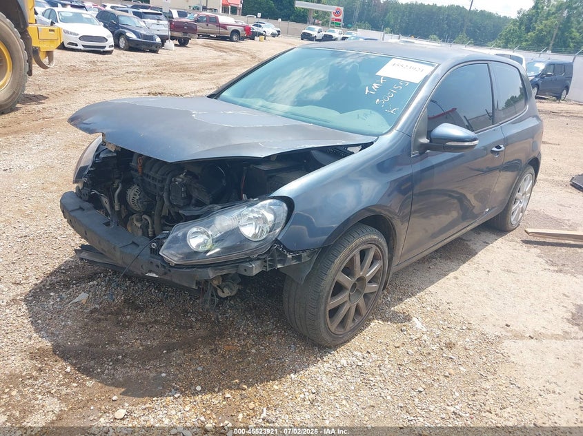 2010 Volkswagen Golf VIN WVWAA7AJ4AW300155 IAAI salvage auction — NORMAL WEAR, Clear (Mississippi), sold $250 on 2026-08-06 (photo 2)