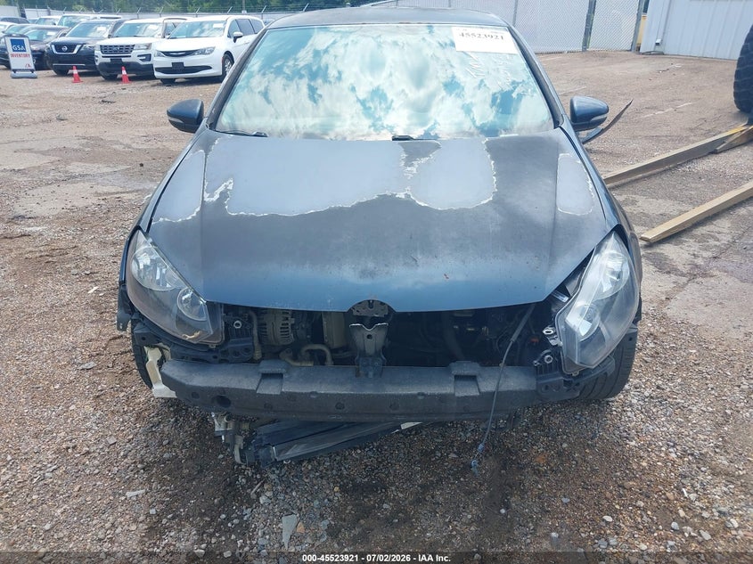 2010 Volkswagen Golf VIN WVWAA7AJ4AW300155 IAAI salvage auction — NORMAL WEAR, Clear (Mississippi), sold $250 on 2026-08-06 (photo 6)