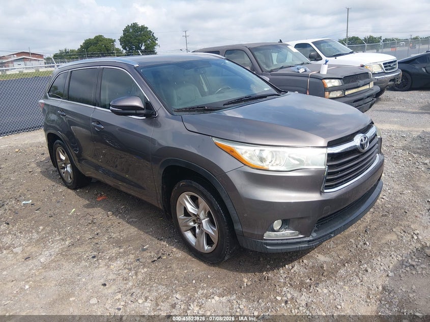 2016 Toyota Highlander VIN 5TDDKRFH8GS259940 IAAI salvage auction — NORMAL WEAR, Clear (Tennessee), sold $4,050 on 2026-07-23 (photo 1)