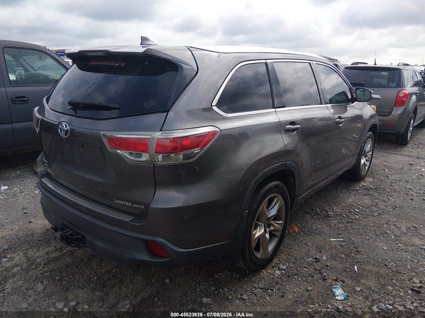 2016 Toyota Highlander VIN 5TDDKRFH8GS259940 IAAI salvage auction — NORMAL WEAR, Clear (Tennessee), sold $4,050 on 2026-07-23 (photo 4)