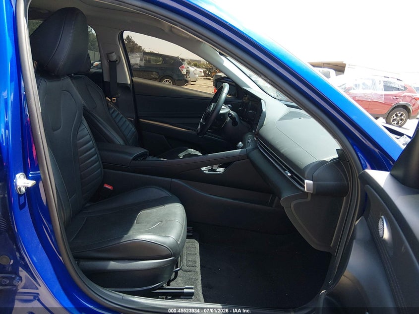 2023 Hyundai Elantra VIN KMHLP4AGXPU480834 IAAI salvage auction — LEFT SIDE, Salvage Title, sold $1,750 on 2026-07-29 (photo 5)