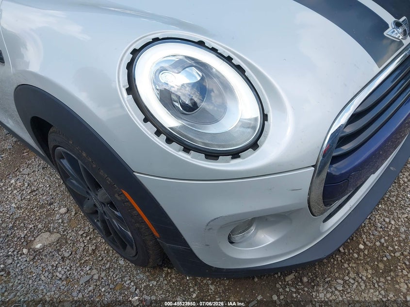 2017 Mini Hard top VIN WMWXP5C59H3B15740 IAAI salvage auction — NORMAL WEAR, Salvage Title, sold $2,350 on 2026-07-21 (photo 6)
